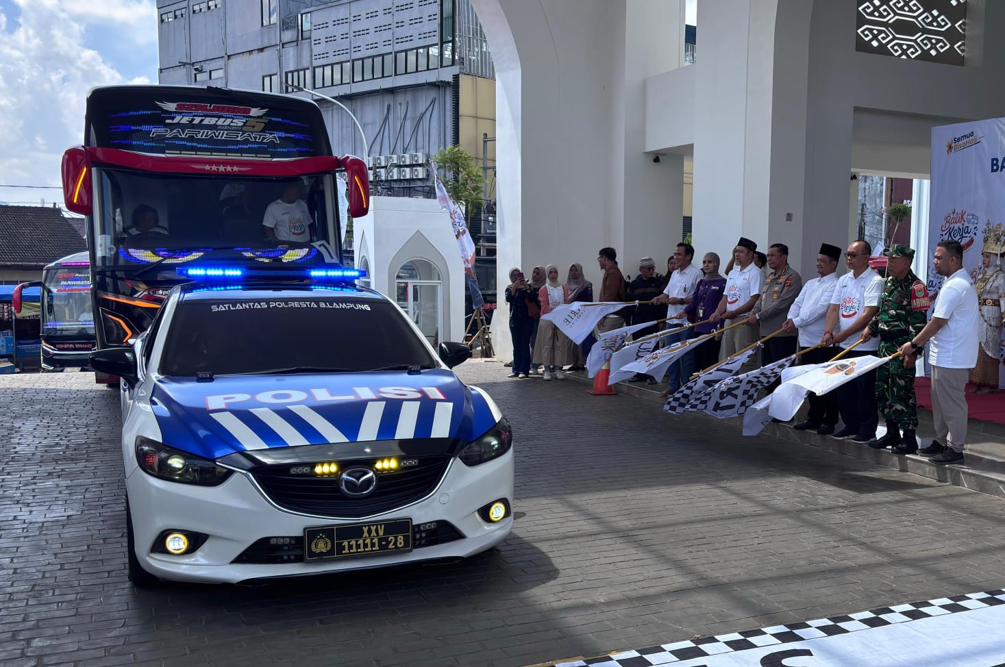 675 Warga Lampung Pulang Kerja Gratis ke Jawa