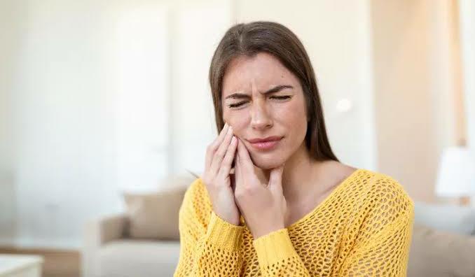Jangan Sembarang Cabut Gigi! Cek 5 Risiko yang Bakal Terjadi