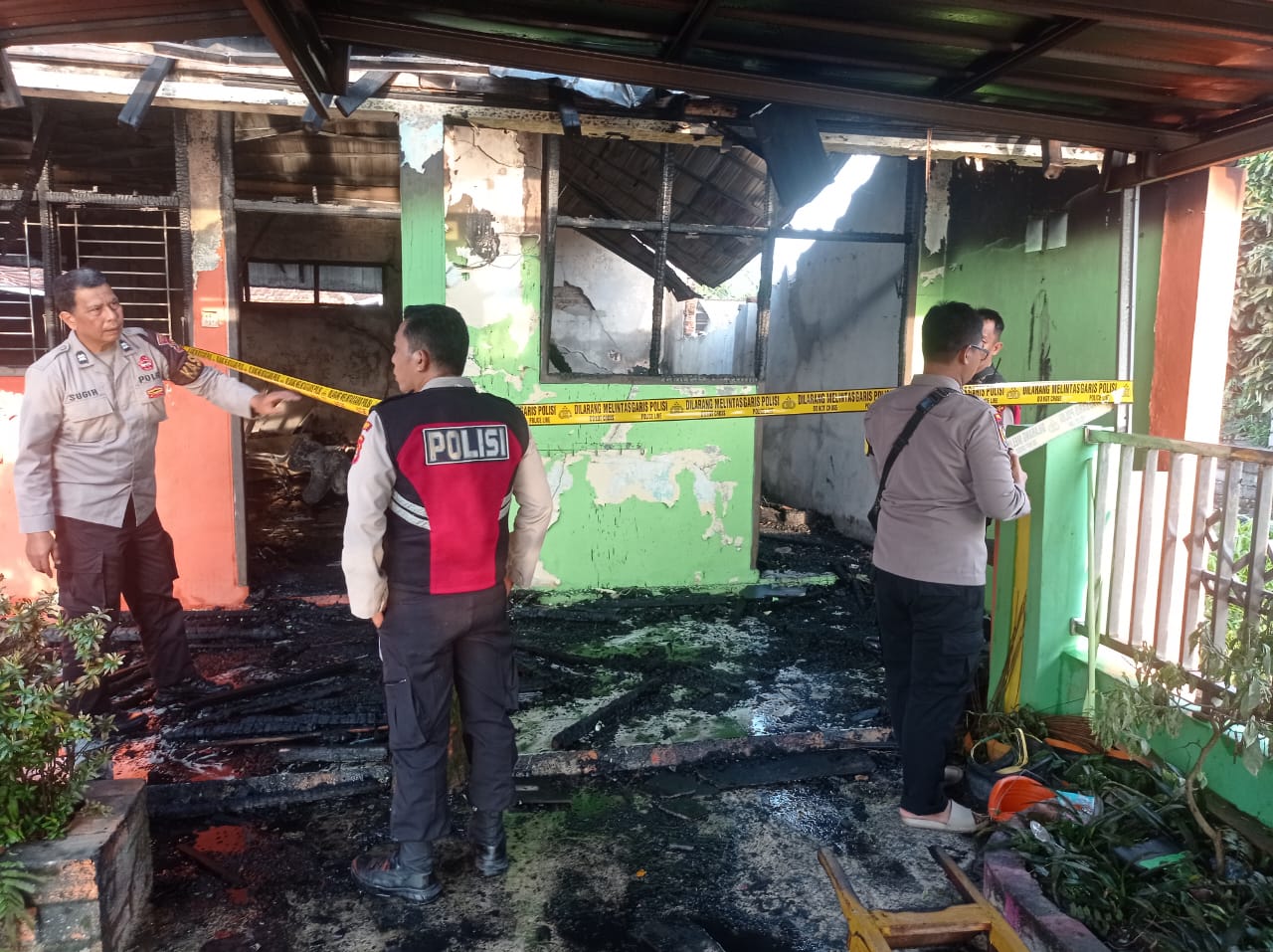 TK Khodijah Metro Barat Ludes Terbakar, Kerugian Capai Ratusan Juta Rupiah