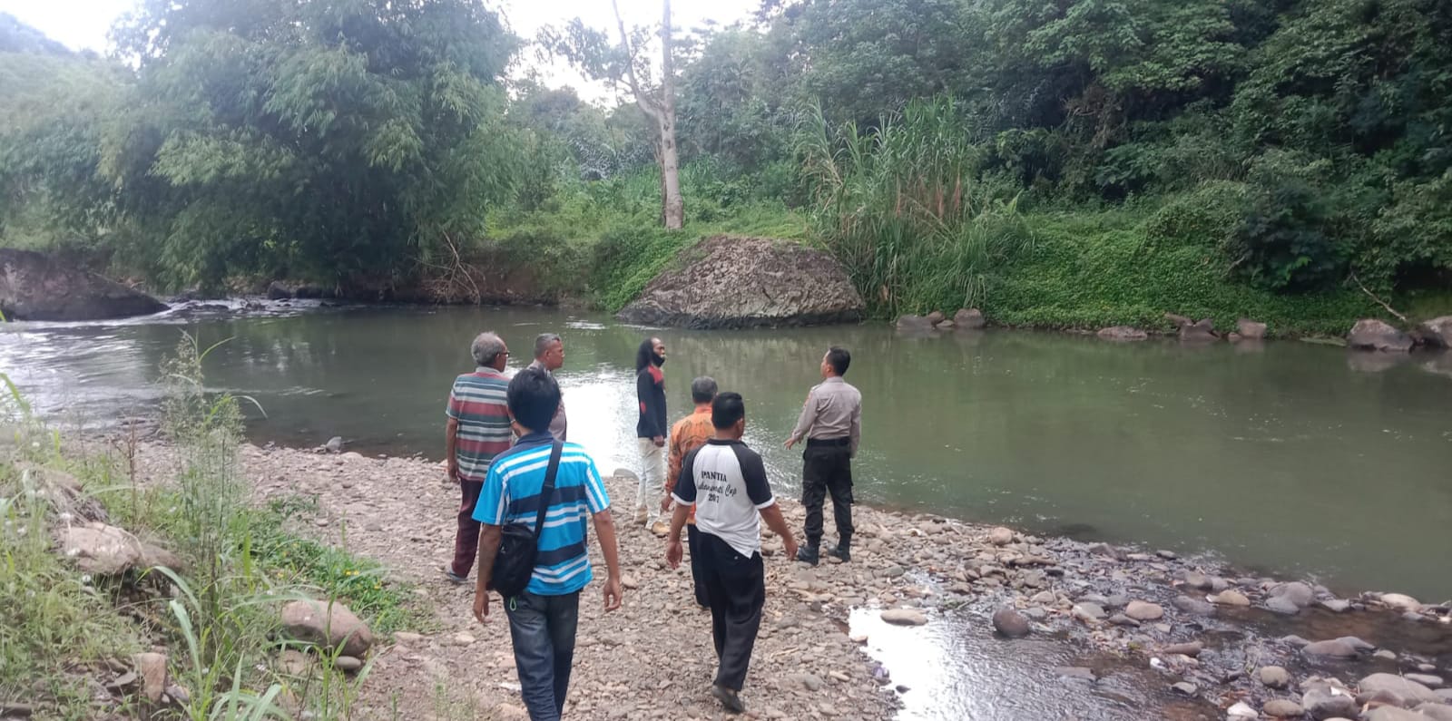 Siswi MTs Kelas VIII Meninggal Lantaran Mandi di Aliran Sungai Abung