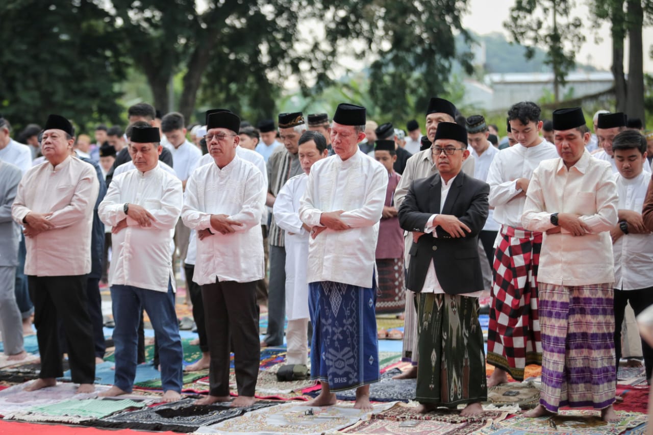Plh Gubernur Lampung Ajak Maknai Idul Adha Sebagai Momen Tingkatkan Kepedulian Antar Sesama 