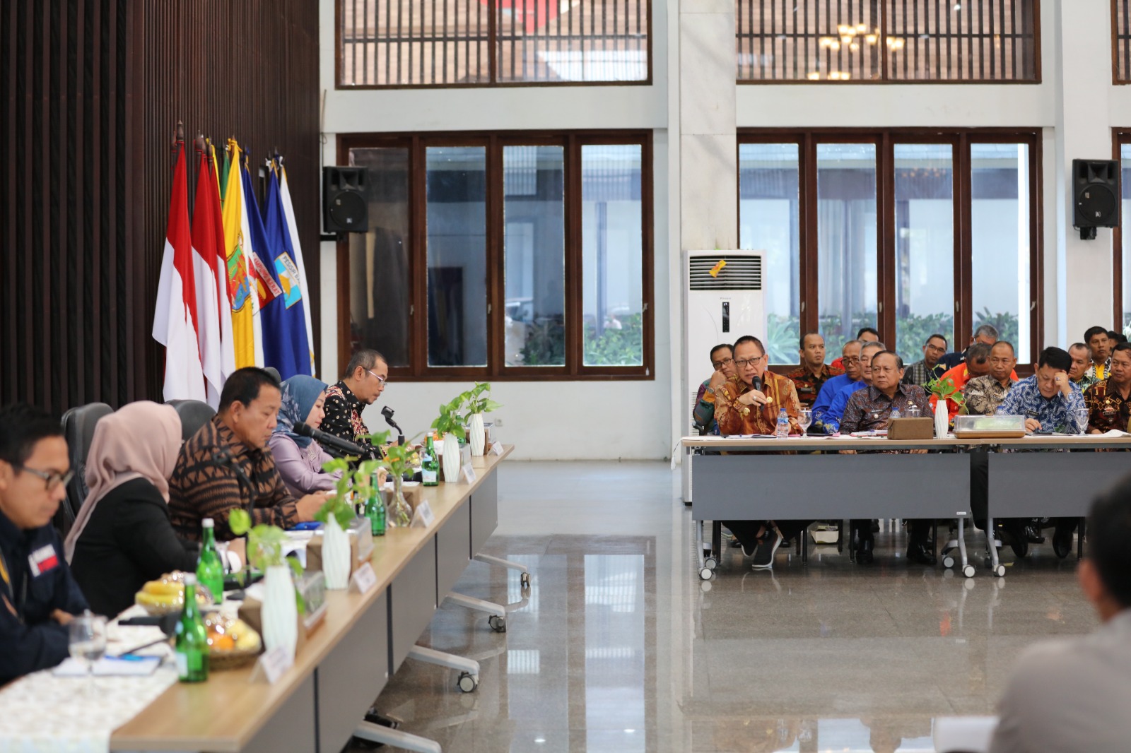 Rapat Pengendalian Karhutla dengan Gubernur Lampung, Ini yang Disampaikan Pj Bupati Tulang Bawang