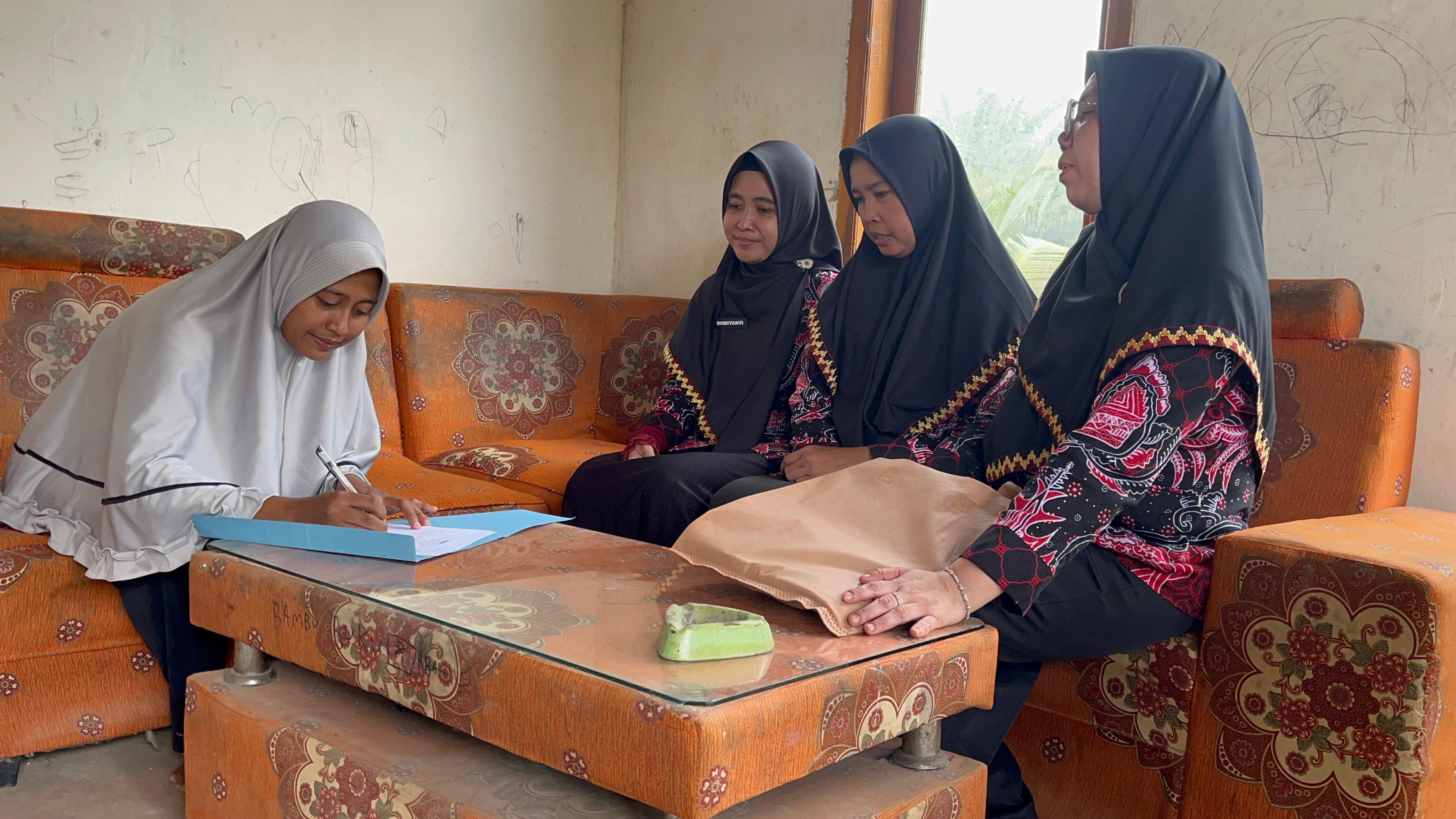 SMAN 1 Way Serdang Antar Ijazah Gratis ke Rumah Alumni, Pastikan Tak Ada yang Tertahan di Sekolah