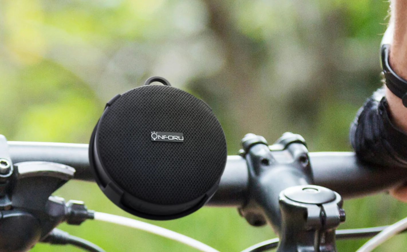 5 Speaker Bluetooth Tangguh untuk Bersepeda Biar Gowes Makin Semangat