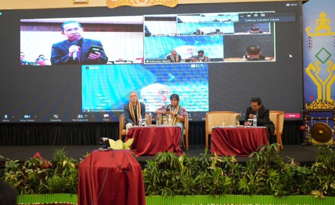 Dorong Kerja Sama Global & Riset Inovatif, FT Unila Gelar ICCTEIE 2025 