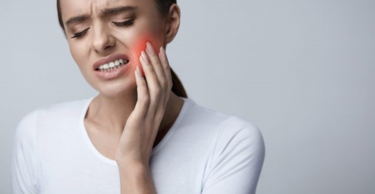 10 Cara Menghilangkan Sakit Gigi Dalam 5 Menit, Bahannya Mudah dan