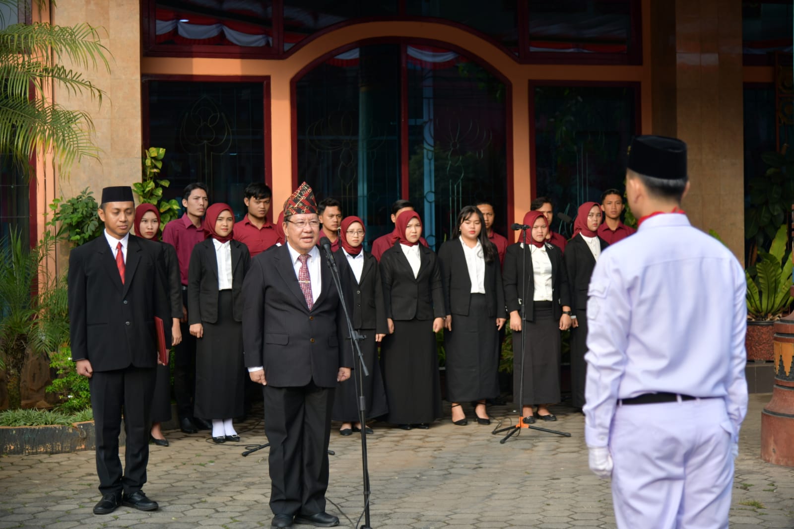 Rektor UTI: HUT Ke-78 RI Momentum Perbaikan Akhlak