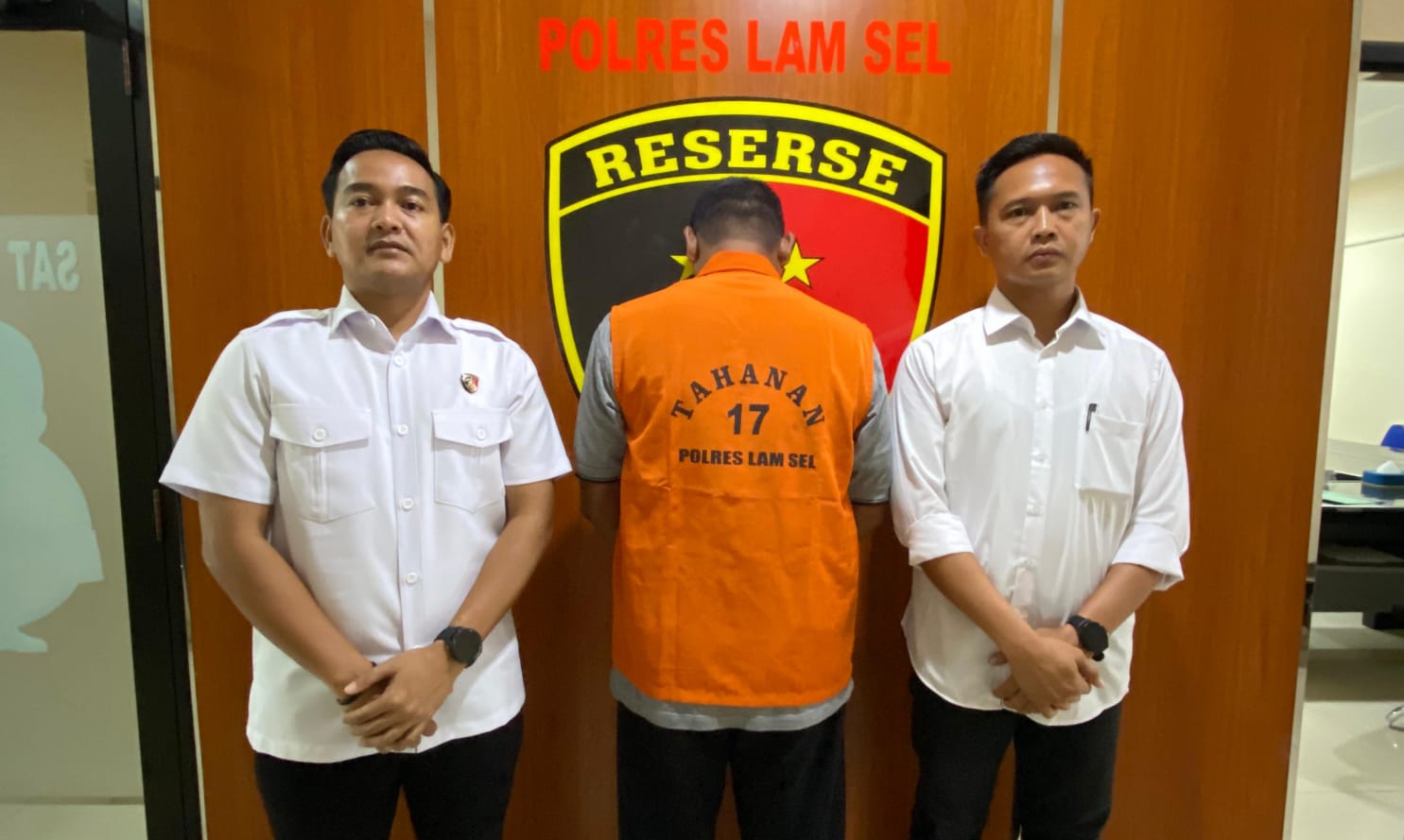 Tersangka Dugaan Korupsi Bantuan Sapi di Lampung Selatan Dilimpahkan ke Kejari, Langsung Masuk Lapas Kalianda 