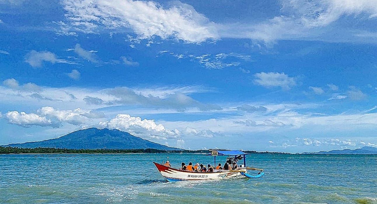 Dekat Kalianda Nirwana Resort, Segini Tarif Masuk dan Naik Wahana di Pantai Bagus