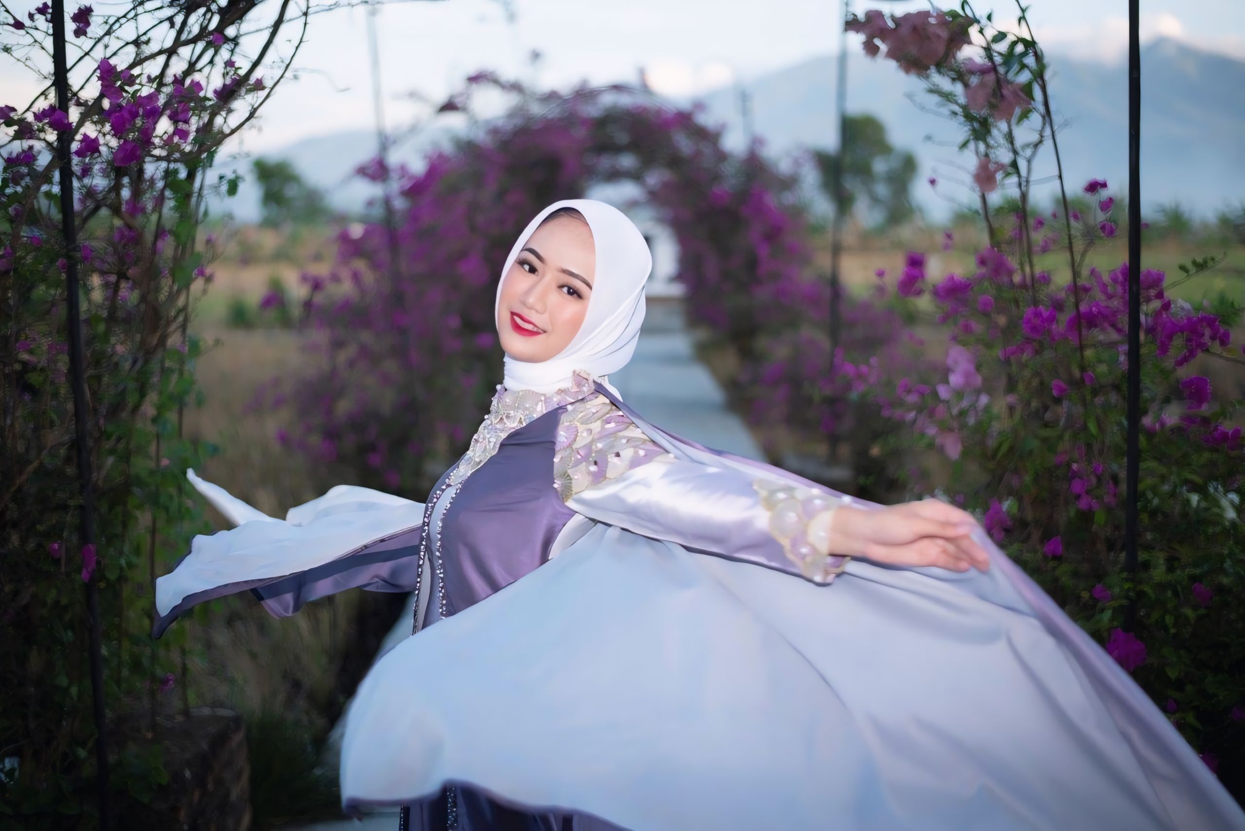 Dari UMKM ke Catwalk, Kisah Pebisnis Cantik di Panggung Muli Mekhanai 2025