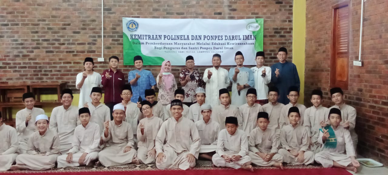 Tim Pengabdian Polinela Edukasi Kewirausahaan, Bagi Pengurus dan Santri Ponpes Darul Iman Tanjung Sari Natar 