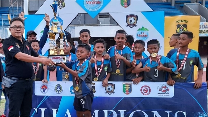 Juara Piala Ketua KBPP Polri Lampung, Bayur FC dan Bintang Timur Melaju ke Bandung 