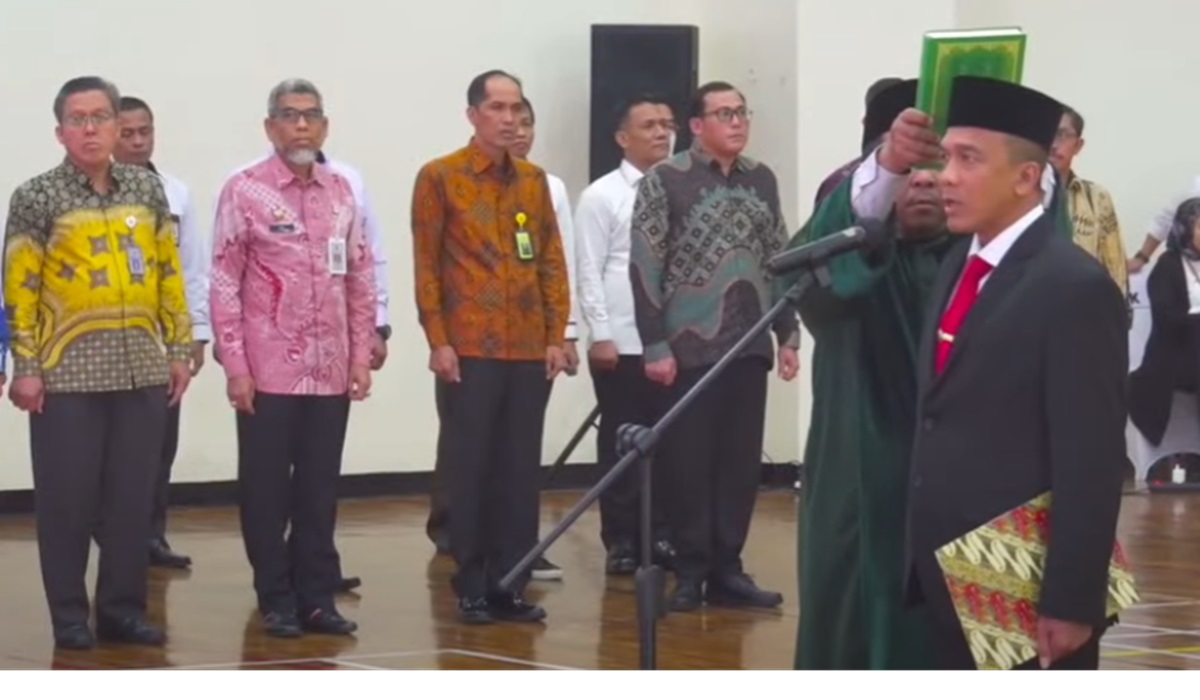 Irjen Rudi Setiawan Mantan Wakapolda Lampung Resmi Jabat Deputi Penindakan KPK, Ini Rekam Jejaknya