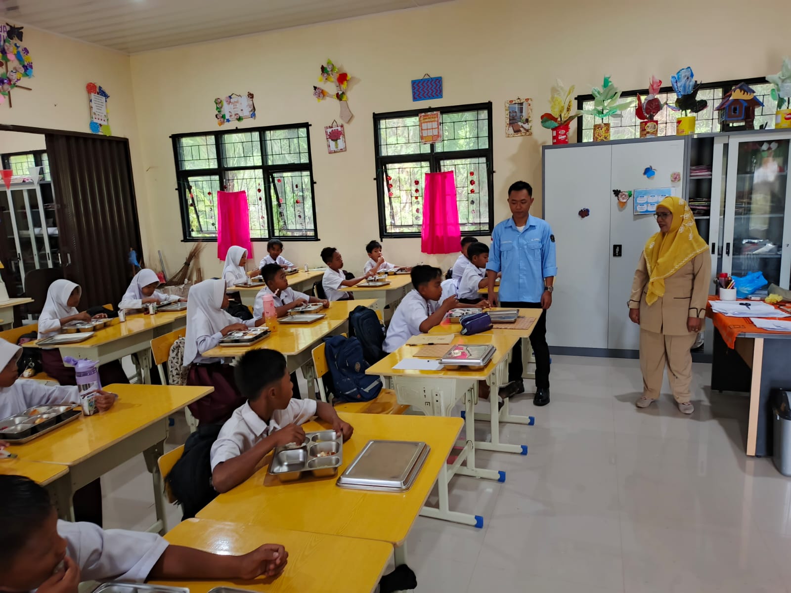 Jaga Kualitas MBG, SPPG Adiluhur Panca Jaya rutin Monitoring ke Sekolah 