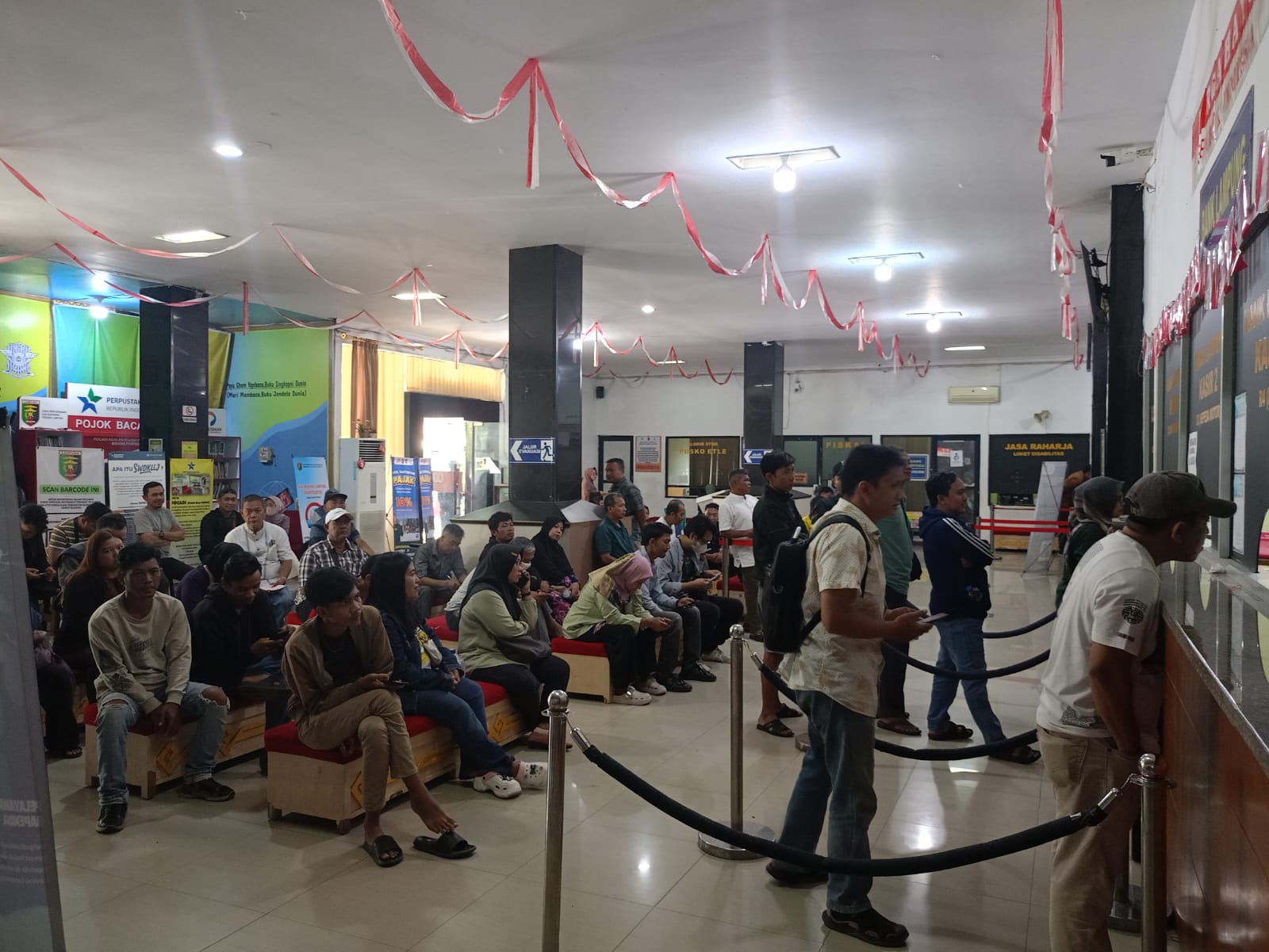 Tingginya Antusiasme WP, Jam Layanan Hari Terakhir Pemutihan Ditambah Hingga 14.00 WIB