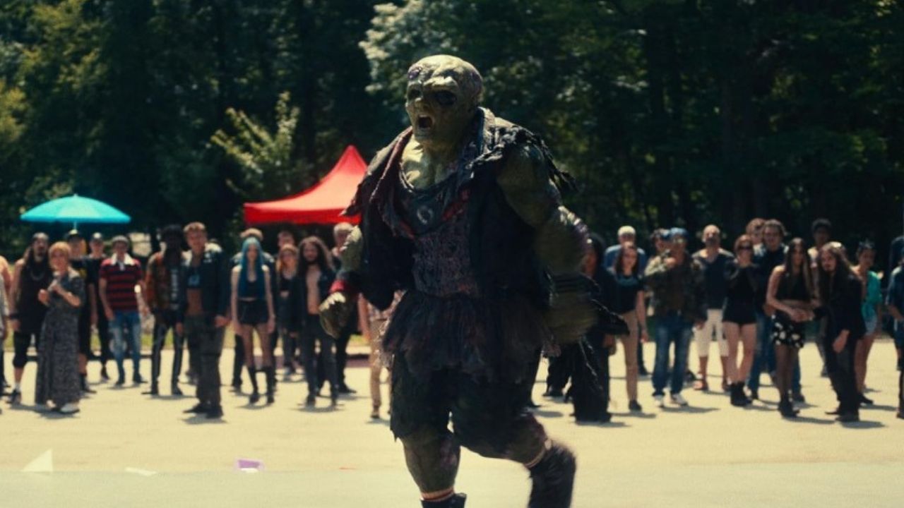 Sinopsis The Toxic Avenger: Ketika Pahlawan Mutan Jadi Simbol Perlawanan terhadap Korupsi