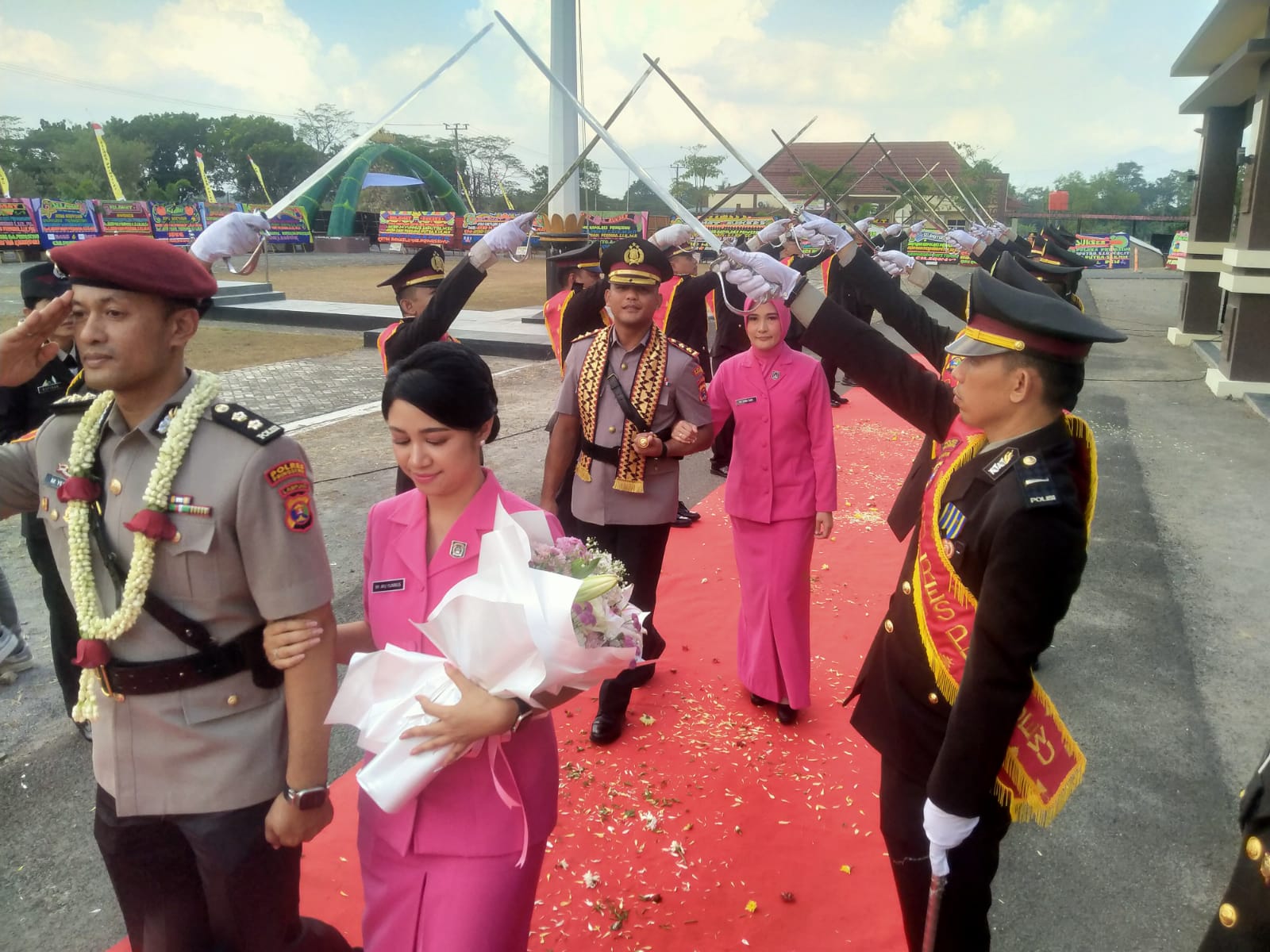 Kapolres Pringsewu Berganti, AKBP Dadi Perdana Putra Gantikan AKBP M. Yunnus Saputra