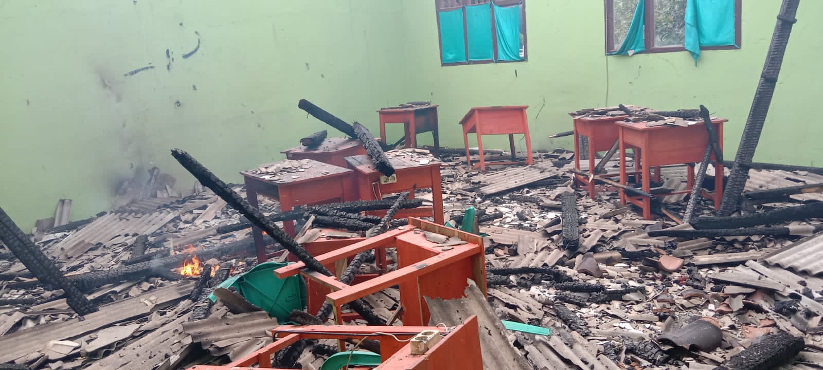 Yayasan Pendidikan Islam Terbakar, 14 ruangan Hangus