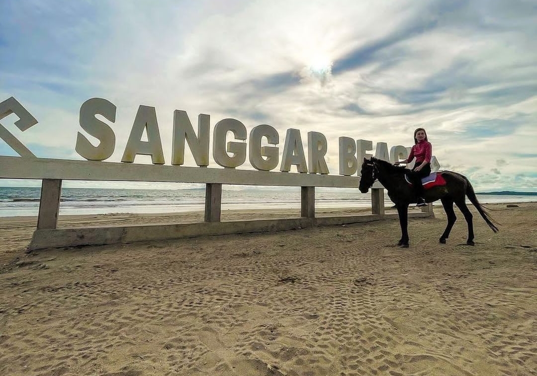 Wisata Pantai Sanggar Beach Kalianda yang Miliki View Istimewa, Jaraknya Hanya 1,5 Jam dari Bandar Lampung 