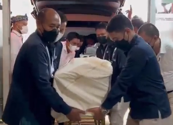 Keluarga Ridwan Kamil Diundang Pemerintah Arab Saudi Ibadah Haji
