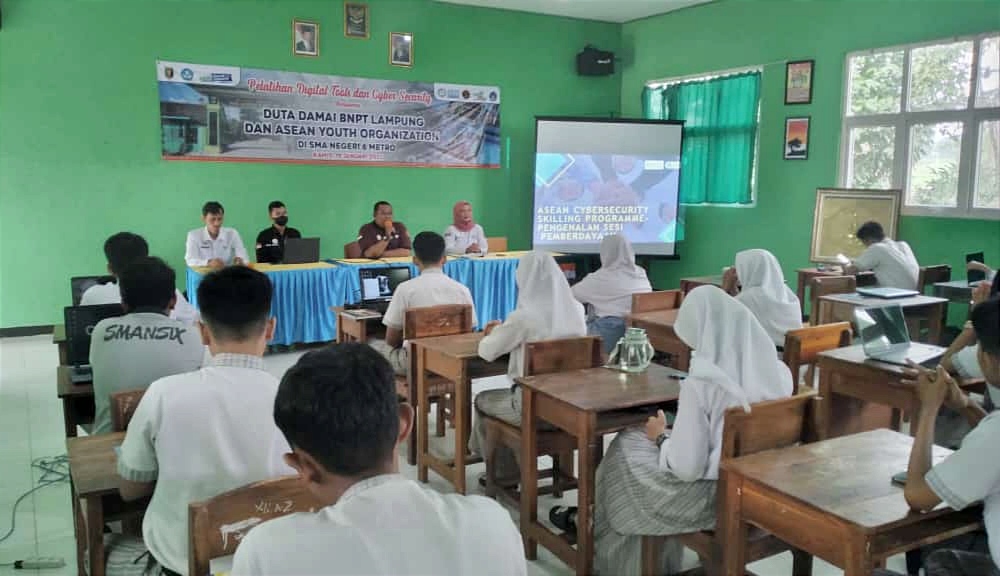 Duta Damai BNPT Regional Lampung Gelar Pelatihan Cybersecurity