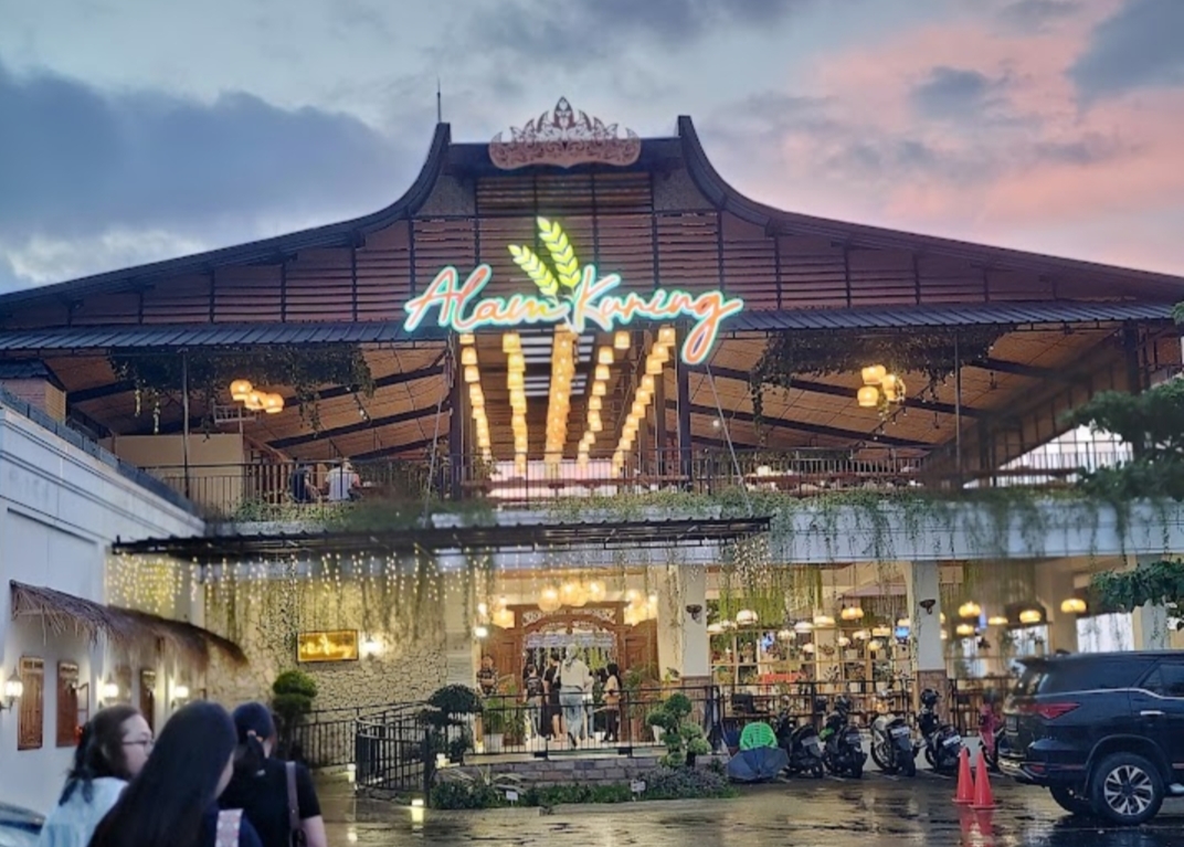 Suasana Pedesaan dengan Cita Rasa Autentik di Alam Kuring Resto, Rekomendasi Kuliner Keluarga Bandar Lampung 