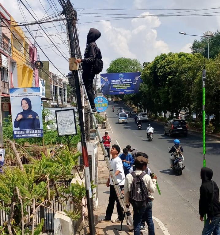 'Tak Bertuan', Kabel Semrawut di Bandar Lampung Ditertibkan, Cek Lokasinya Jangan Sampai Wilayahmu Terlewat