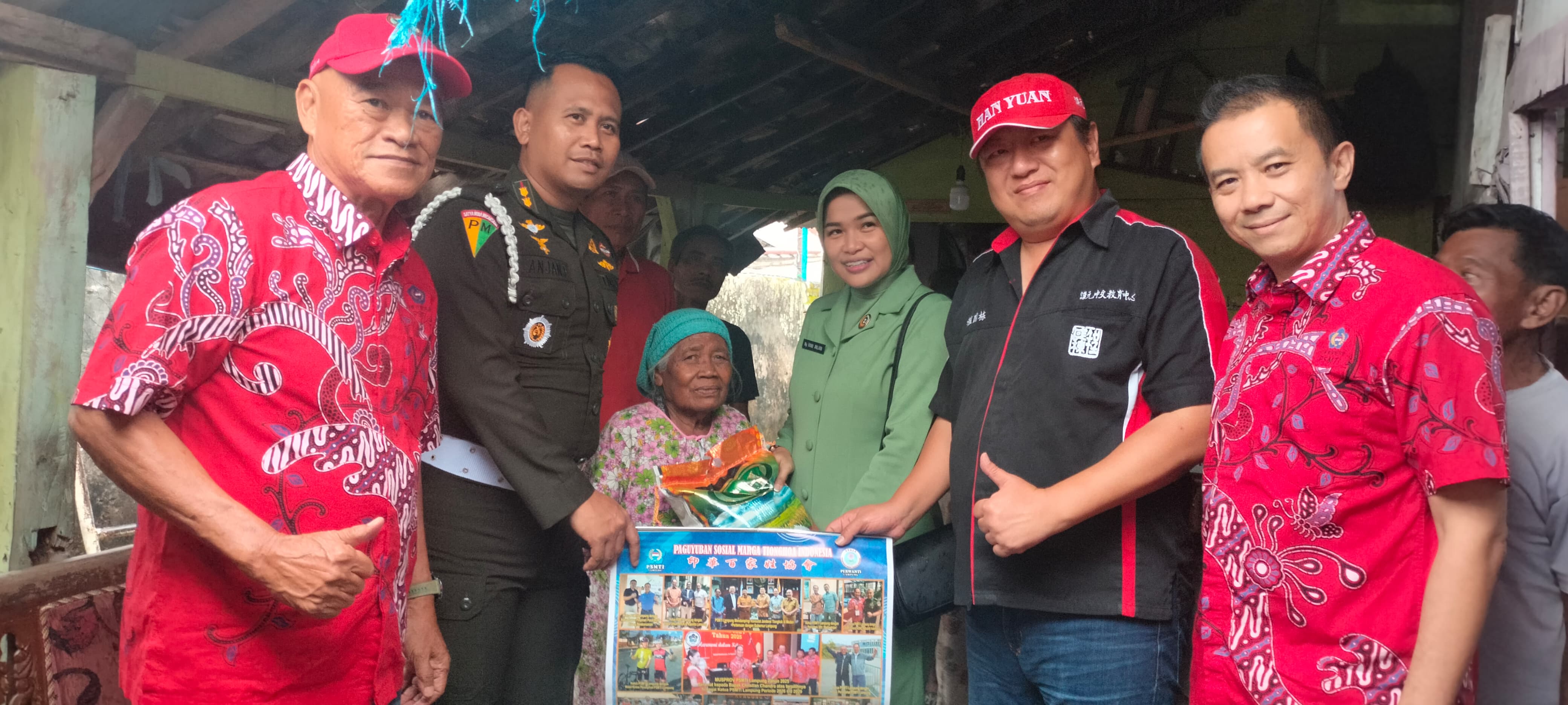 Semangat Imlek, PSMTI-Denpom II/3 Lampung Rajut Keberagaman Lewat 'Berbagi Kasih'