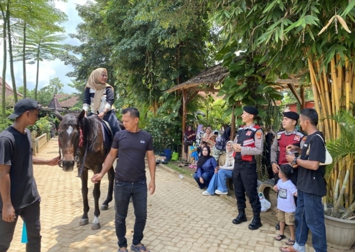Libur Lebaran Belum Usai, Polres Pringsewu Perketat Penjagaan di Objek Wisata dan Jalur Protokol  ​