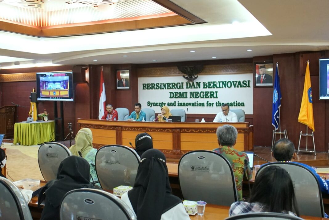 CCED Gelar Seminar Nasional dan Call for Paper Tracer Study 2022