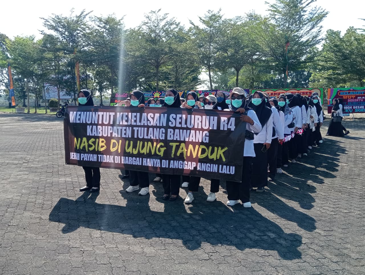Di Demo Honorer R4 Soal PPPK Paruh Waktu, Begini Kata Sekda Tulang Bawang