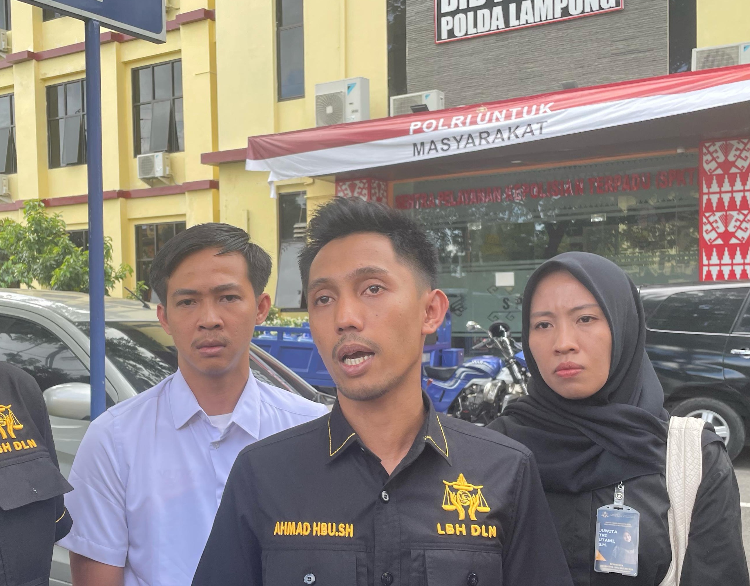 Sambangi Polda Lampung, Kuasa Hukum Brigadir EA Laporkan Penanganan Perkara Polres Way Kanan