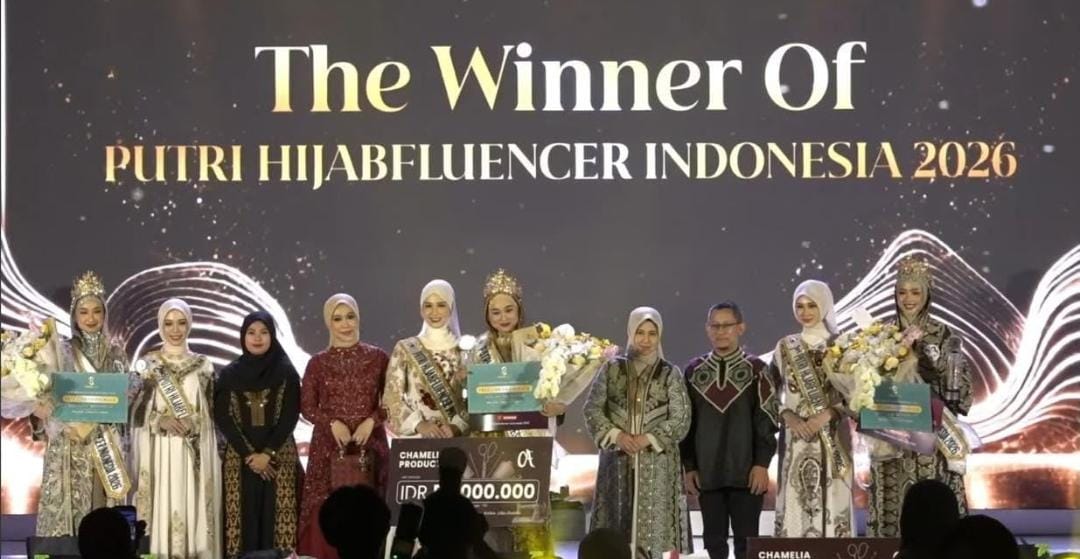 Dua Mahasiswi Teknokrat Borong Gelar di Putri HijabFluencer Indonesia 2026