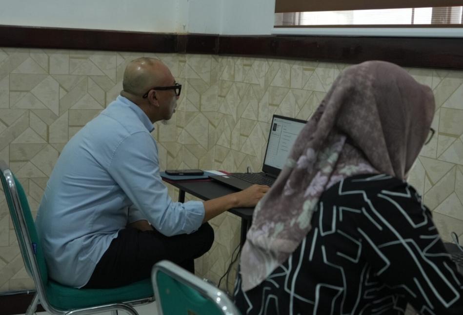 Gubernur Mirza dan Wagub Jihan ‘Back to Campus’, Kompak Daftar S-3 di Pascasarjana Unila