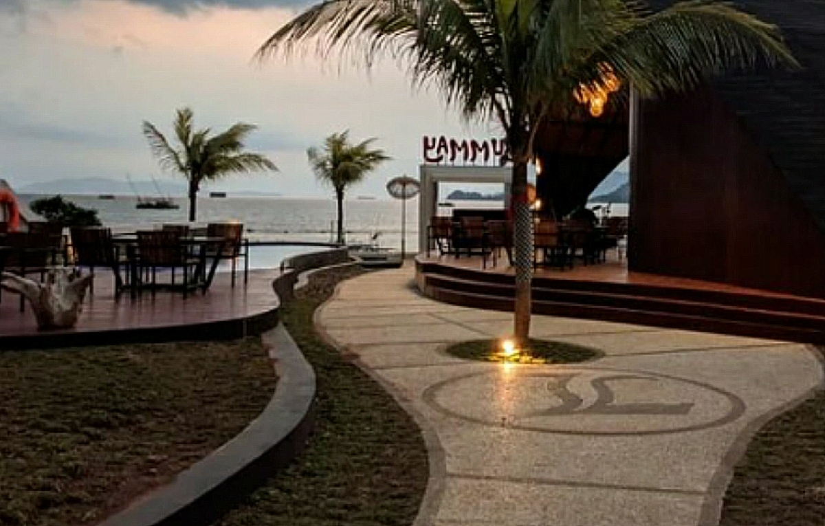Dekat Pantai Minangrua, Cek Tarif Menginap serta Fasilitas yang Ditawarkan Lummay Villa dan Resort