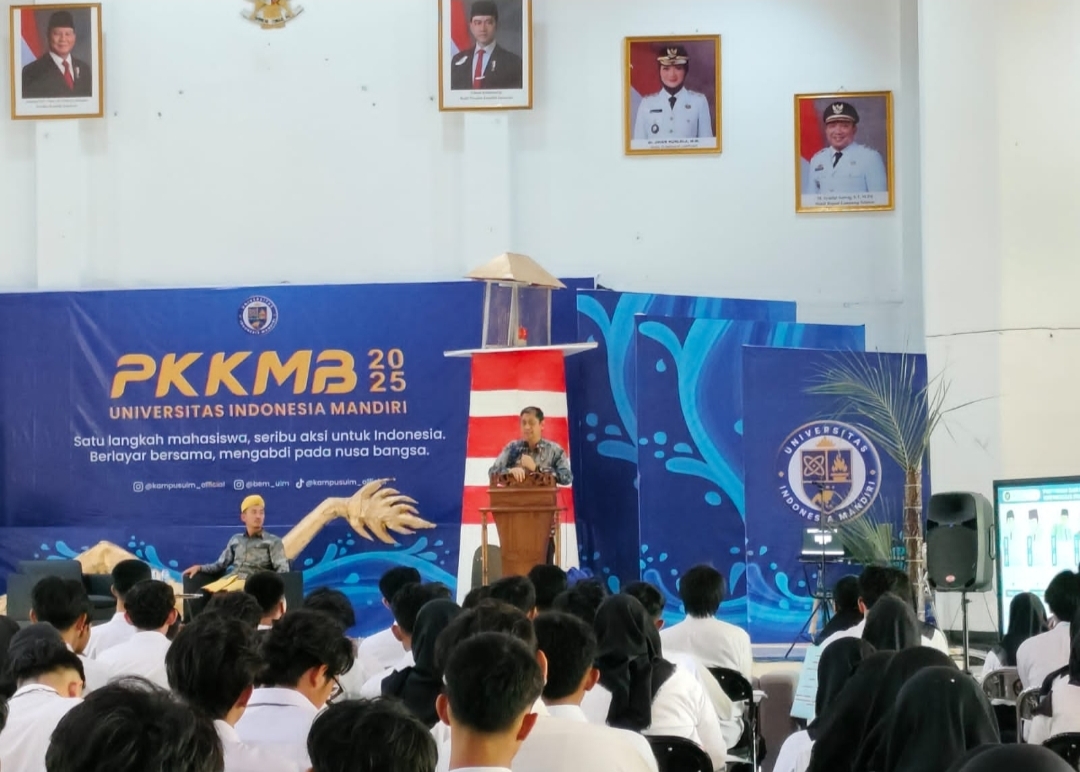 PKKMB UIM Lampung Hadirkan Staf Ahli Bidang Manajemen Konektivitas Kemenko Pangan RI