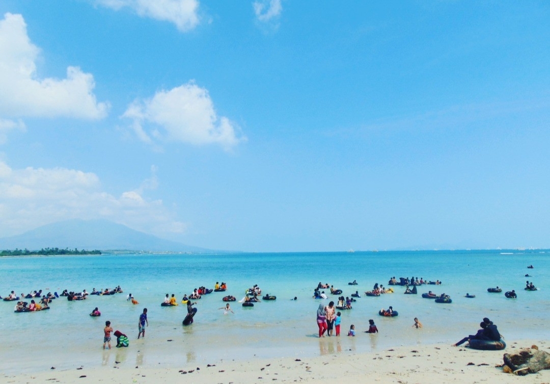 Konsep Earth Play, Jadikan Pantai Merak Belantung sebagai Wisata Hidden ...