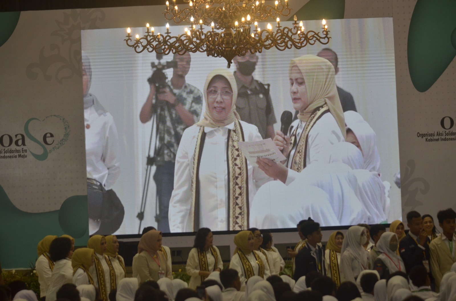 Ibu Negara Ajak Siswa SMA/SMK se Lampung untuk Peduli Lingkungan dan Jauhi Narkoba