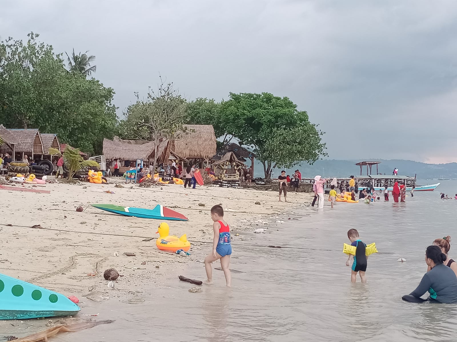 Rekomendasi Destinasi Wisata Pantai Dekat Kota Bandar Lampung, Nomor 2 Berjarak 3 Km Saja dari Pusat Kota