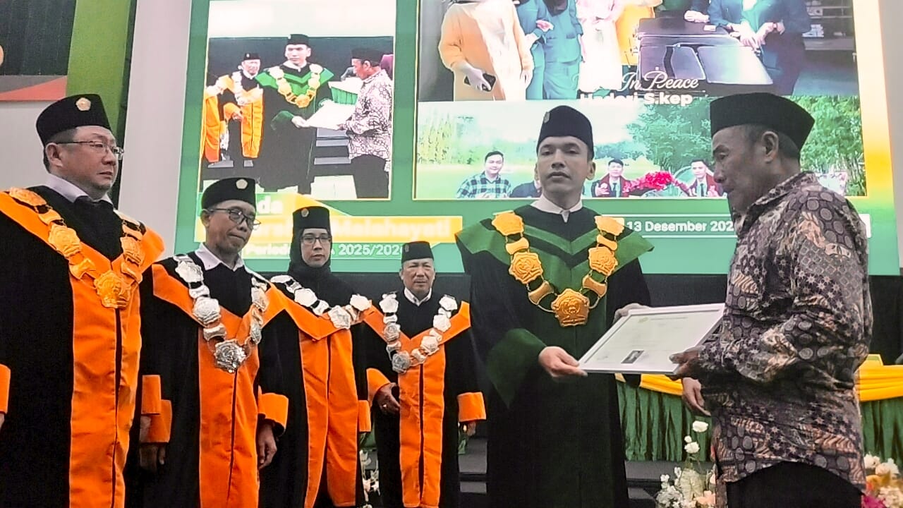Dari Ucapan Bela Sungkawa - Prosesi Sungkeman Mewarnai Prosesi Wisuda Ke 39 Universitas Malahayati Lampung