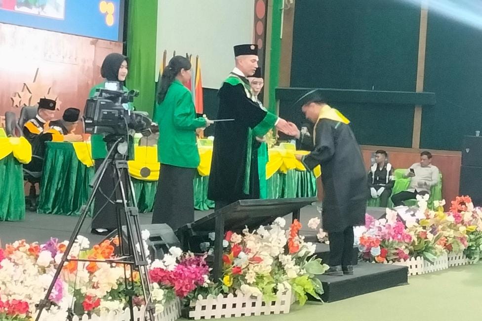 Wisuda Ke-40 Universitas Malahayati Lepas 357 Lulusan, Rektor Kadafi Tegaskan Komitmen Prestasi dan Pembinaan