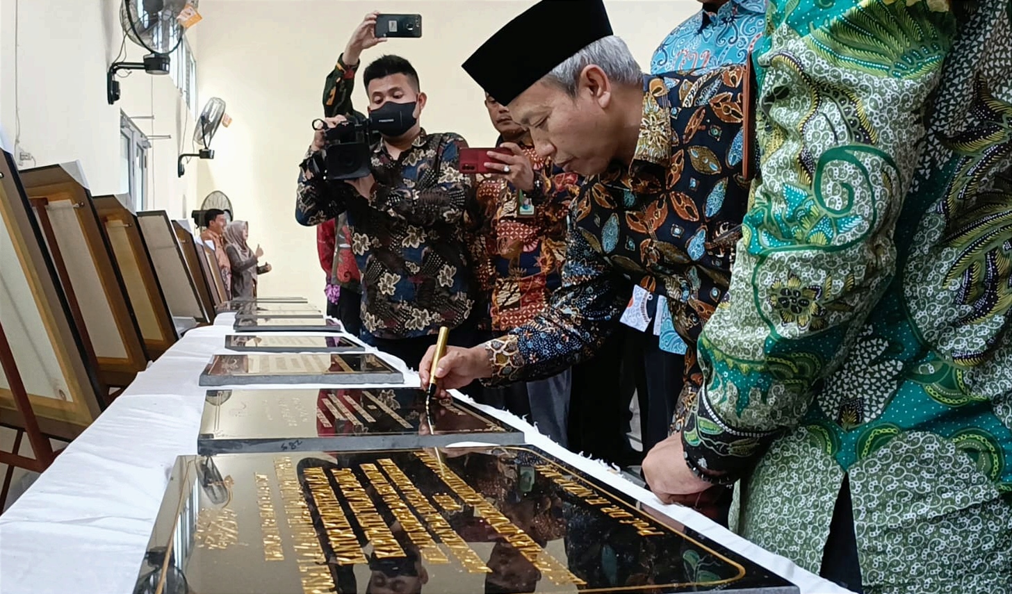 Sekjen Kemenag Resmikan 15 Gedung Dari Pembiayaan SBSN 2022, Ini Lokasinya 