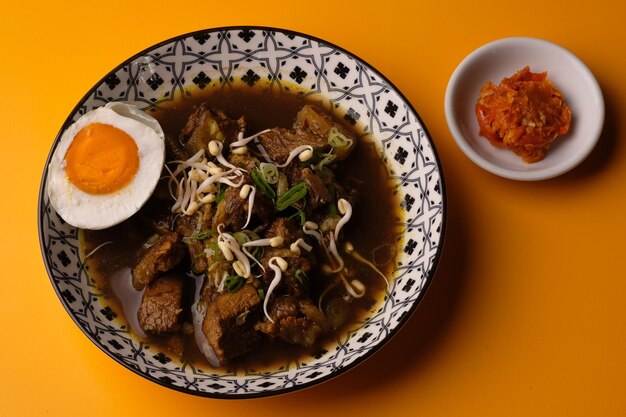 5 Warung Makan Terkenal yang Menyajikan Hidangan Lezat di Jawa Timur