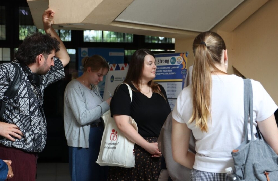 Perpustakaan Unila Sambut Mahasiswa Magang dari CSU Australia