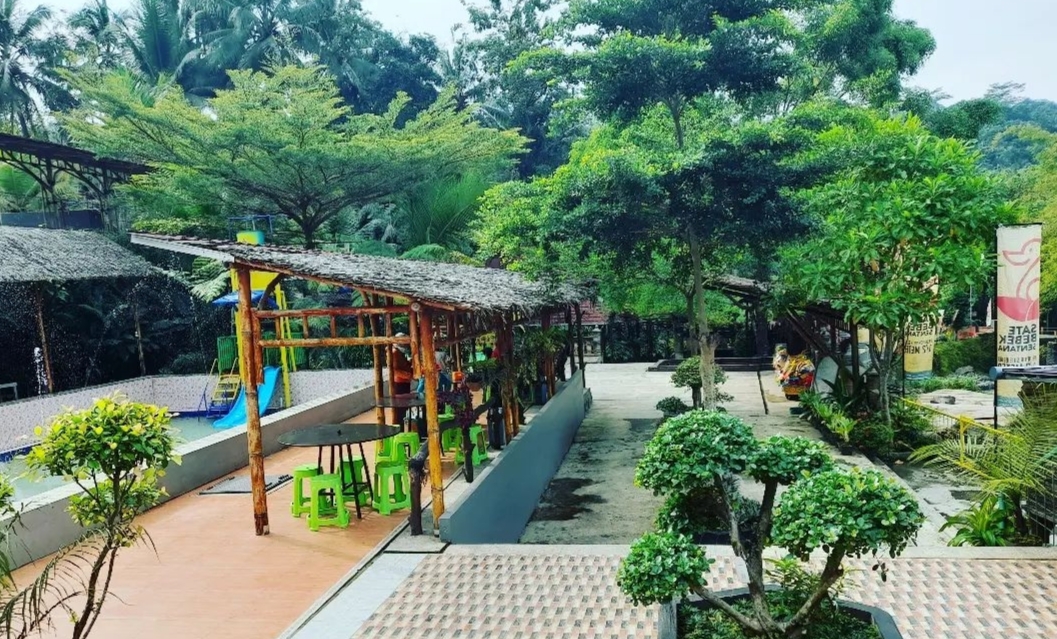 Wisata Taman Sentana sebagai Surga Tersembunyi di Banyumas Jawa Tengah, Sensasi Nuansa Pulau Dewata Bali 