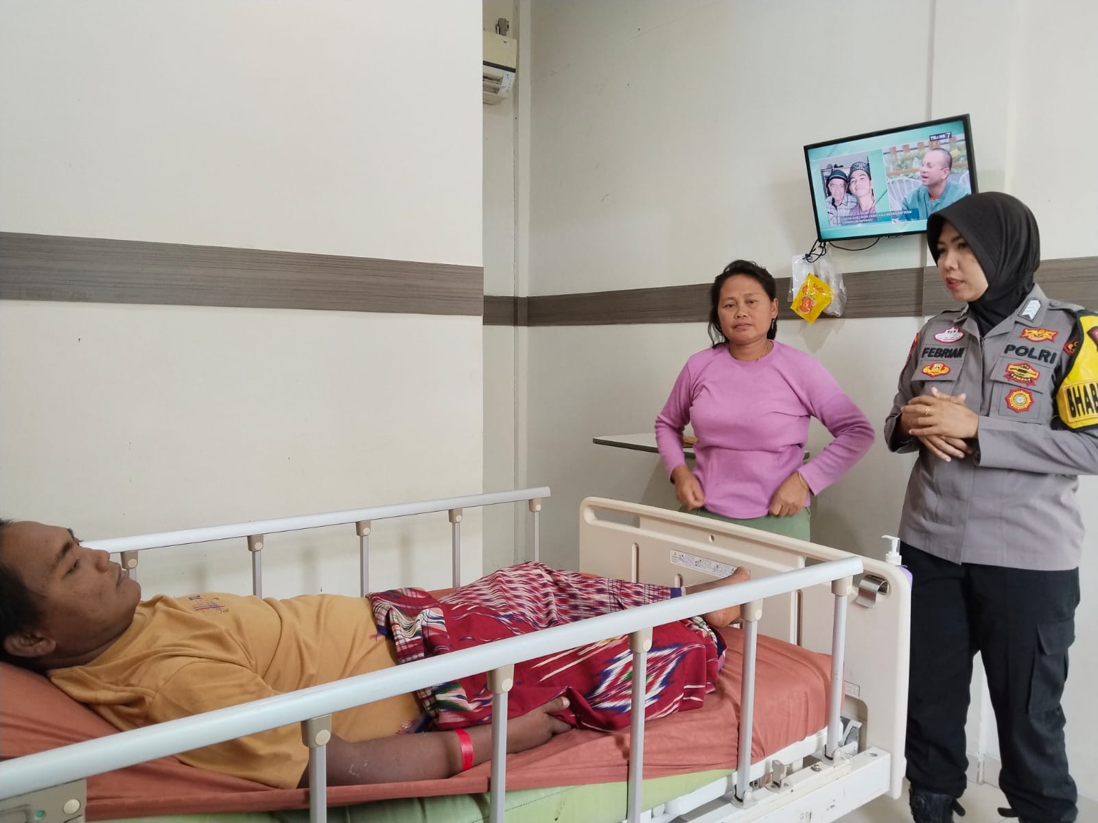 Pilu, Polwan Ini Dampingi Pasien Penyakit Jantung Tanpa Keluarganya