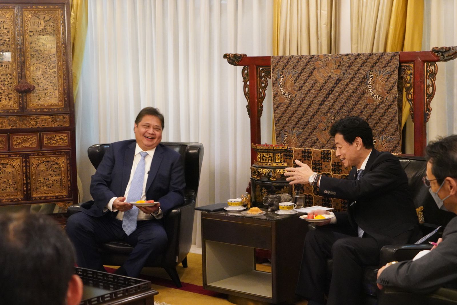 Menteri METI Jepang Kunjungi Menko Airlangga dan Bahas Kerja Sama Perdagangan, Investasi, IPEF hingga KTT G20 