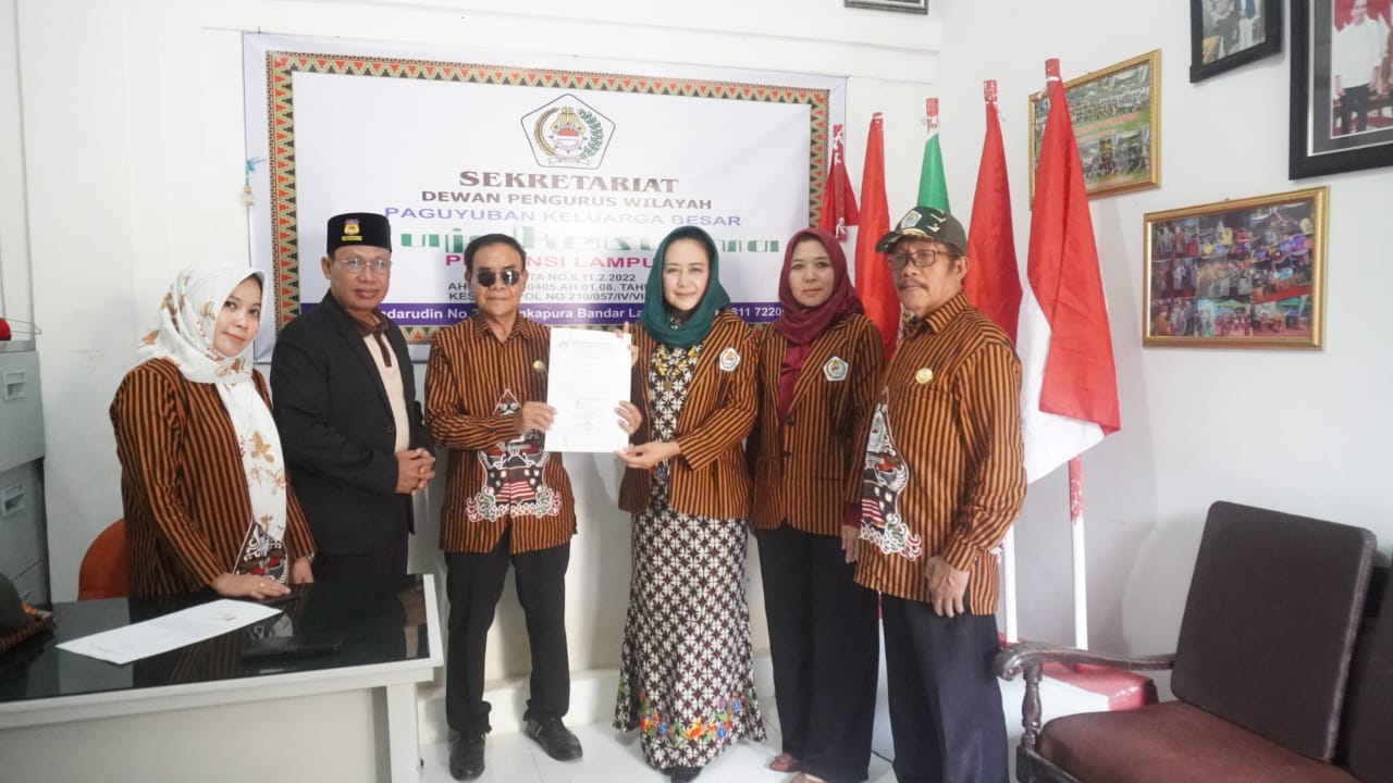 Program Pro Rakyat BMW Dianggap Berhasil, Pujakesuma Lampung Dukung Winarti pada Pilkada Tulang Bawang 2024