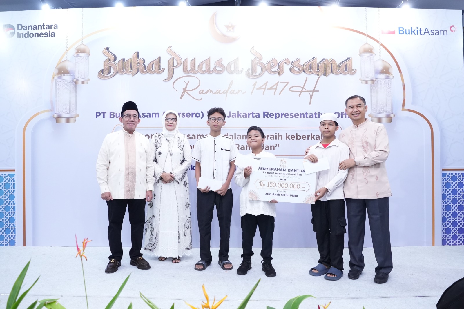 Pererat Silaturahmi, Safari Ramadan PTBA Jadi Jembatan Kebaikan