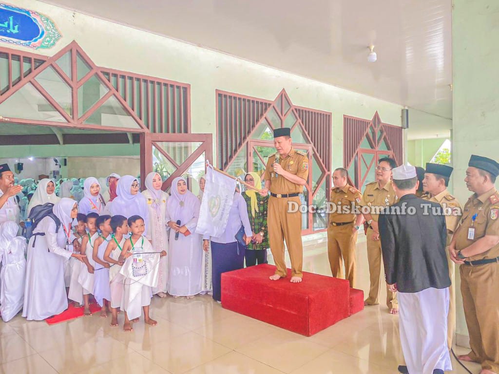 Gemas Tonton Kegiatan Manasik Haji Cilik, Ini Yang Dilakukan Pj Bupati Tulang Bawang